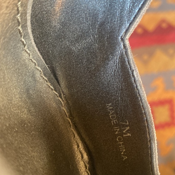 Lines Paolo grey suede pumps - Picture 5 of 5